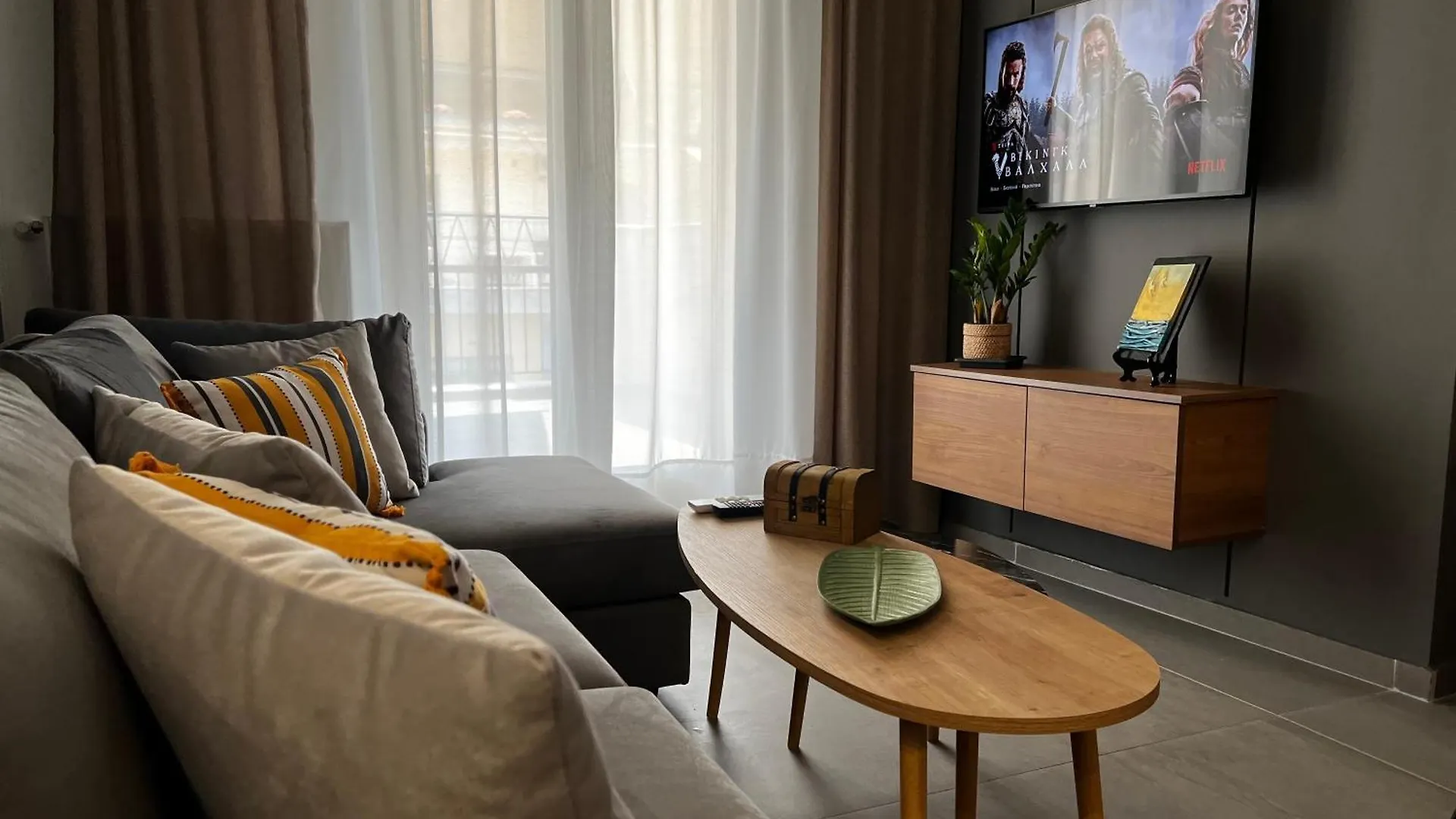 Oasis In Thessaloniki With 500 Mbps Internet 아파트