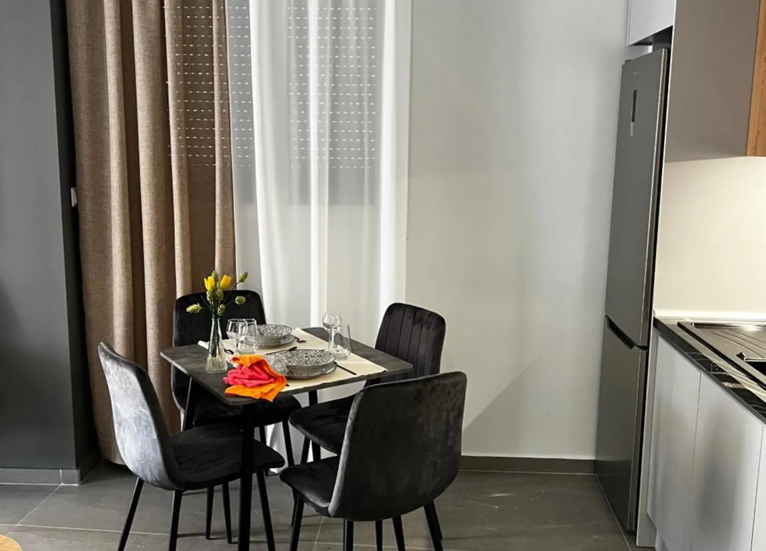 Oasis In Thessaloniki With 500 Mbps Internet 아파트