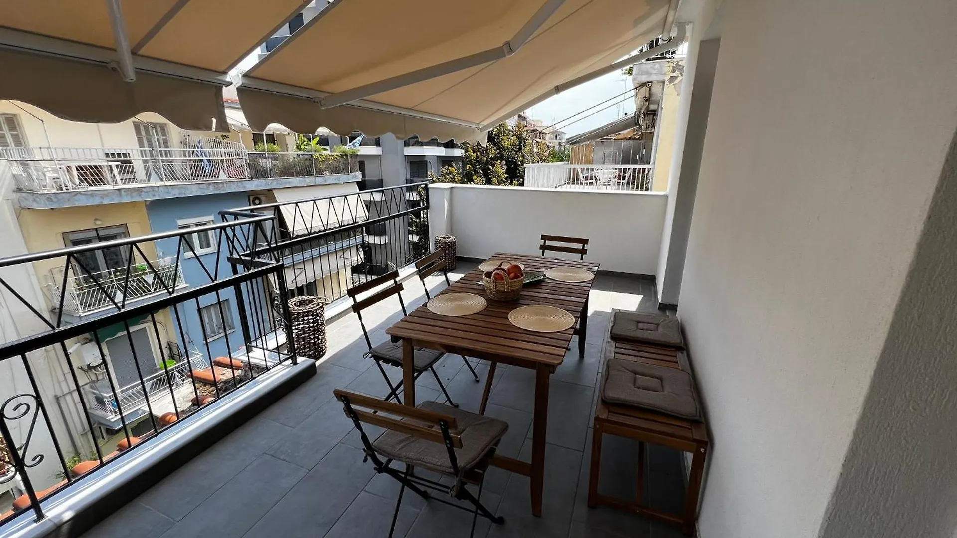 Oasis In Thessaloniki With 500 Mbps Internet 아파트 그리스
