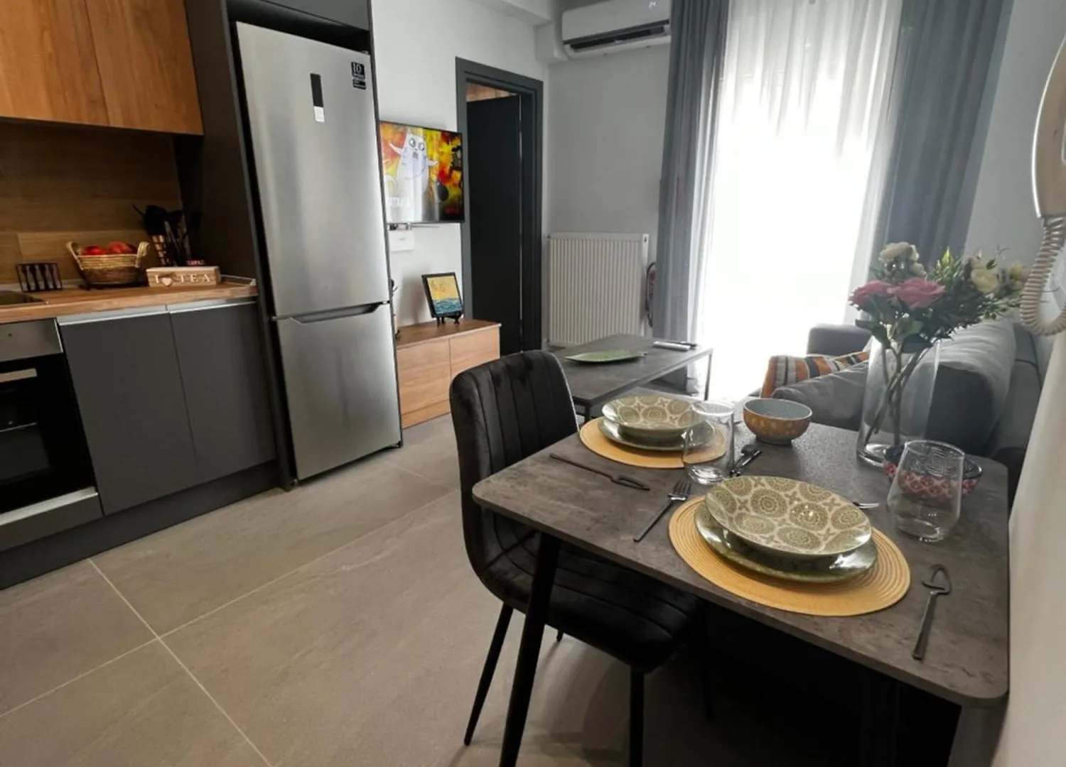 Oasis In Thessaloniki With 500 Mbps Internet 아파트