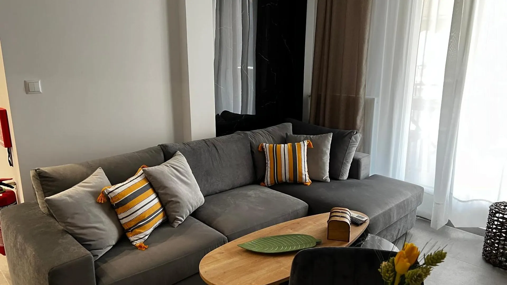 Oasis In Thessaloniki With 500 Mbps Internet 아파트